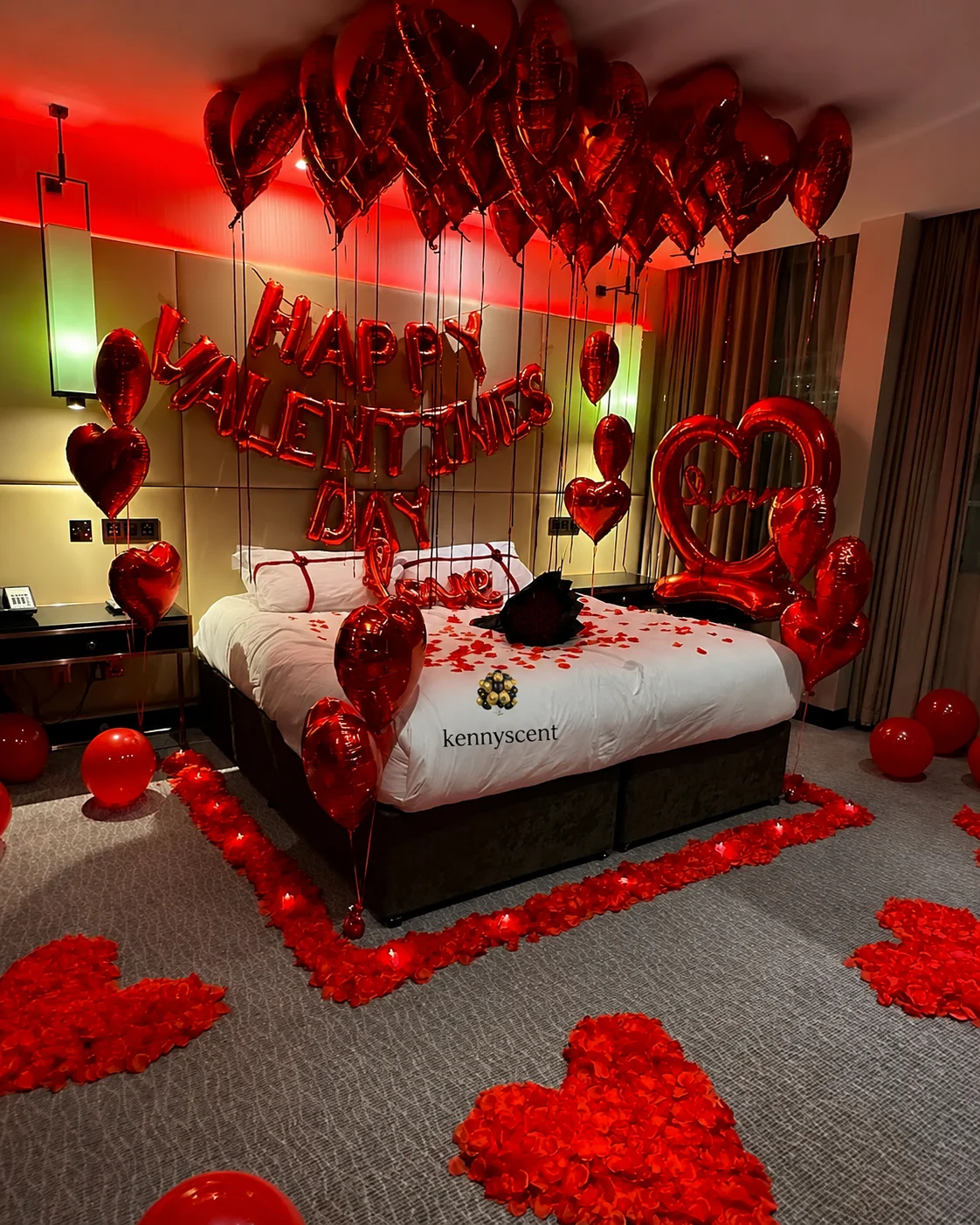 Surprise Decor